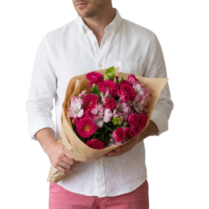 Flores Pink - Bea em papel kraft elegante, ideal para presentear com sofisticação.