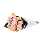 Buquê de flores do campo em tons de rosa em embalagem premium. Presente sofisticado, original e com personalidade.