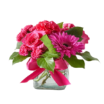 Arranjo de Flores Rosas em Vao -Luv