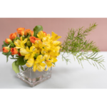 Flores Tons Quentes em Vaso - Luv