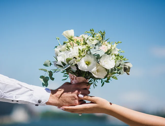 Flores para Namorados(as)_ Presentes Românticos que Conquistam Corações