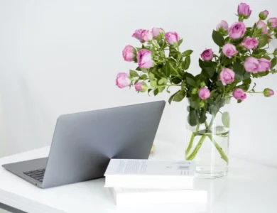 Flores para home office: mais leveza e produtividade